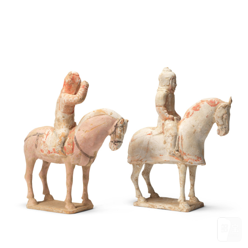 北齊及唐 騎士俑兩件 | TWO POTTERY MODELS OF EQUESTRIAN WARRIORS - 图2